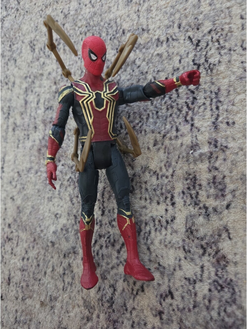 SPIDER MAN MARVEL AVENGERS INFINITY WAR IRON SPIDER MAN 6” ACTION FIGURE TOY